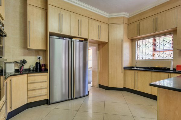 Le Guide Complet pour Choisir le Robot de Piscine Idéal Selon Vos Besoins !